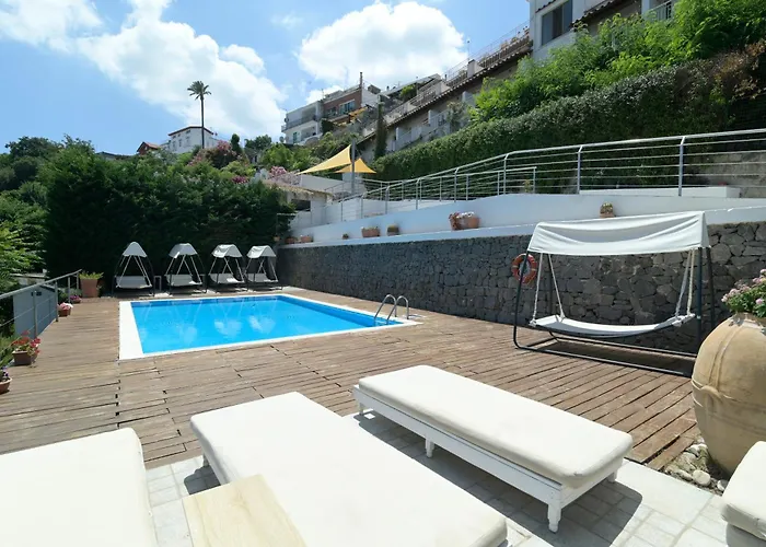 Marina 10 Design Hotel & Spa